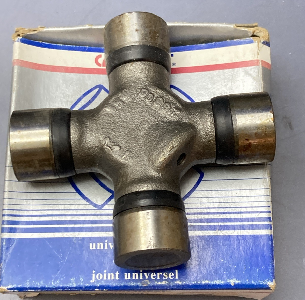 NEW GENUINE CARQUEST 2-0054 U-JOINT