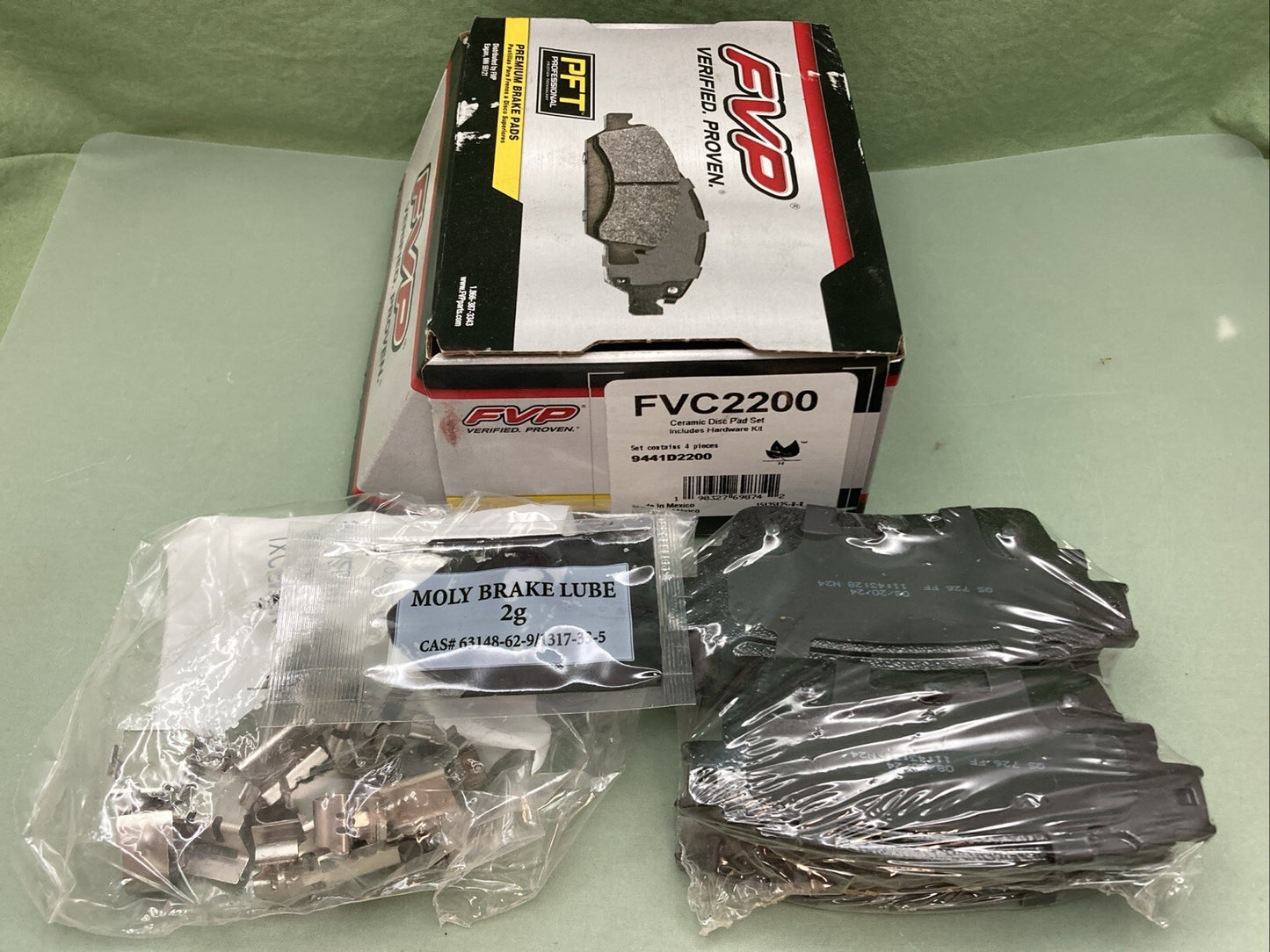New Genuine FVP FVC2200 Ceramic Disc Brake Pad Set