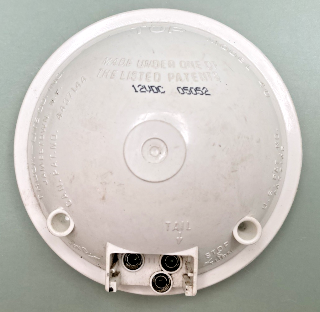 Genuine Truck-Lite 4437144 Round Orange Light