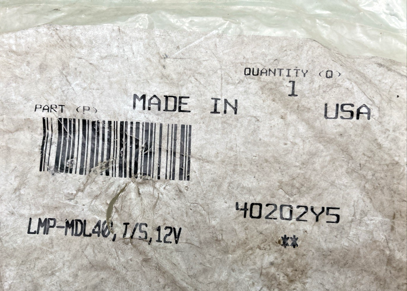 New Genuine Truck-Lite 40202Y5 Amber stop/turn/tail lamp, MDL 40, 12V