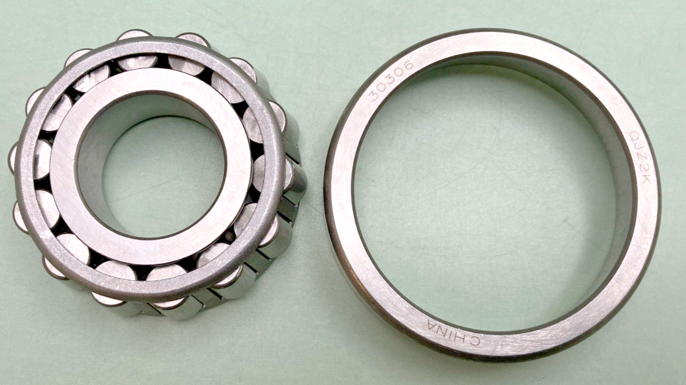 New Genuine Enduro 30306 Tapered Roller Bearing Cone and Cup Assembly