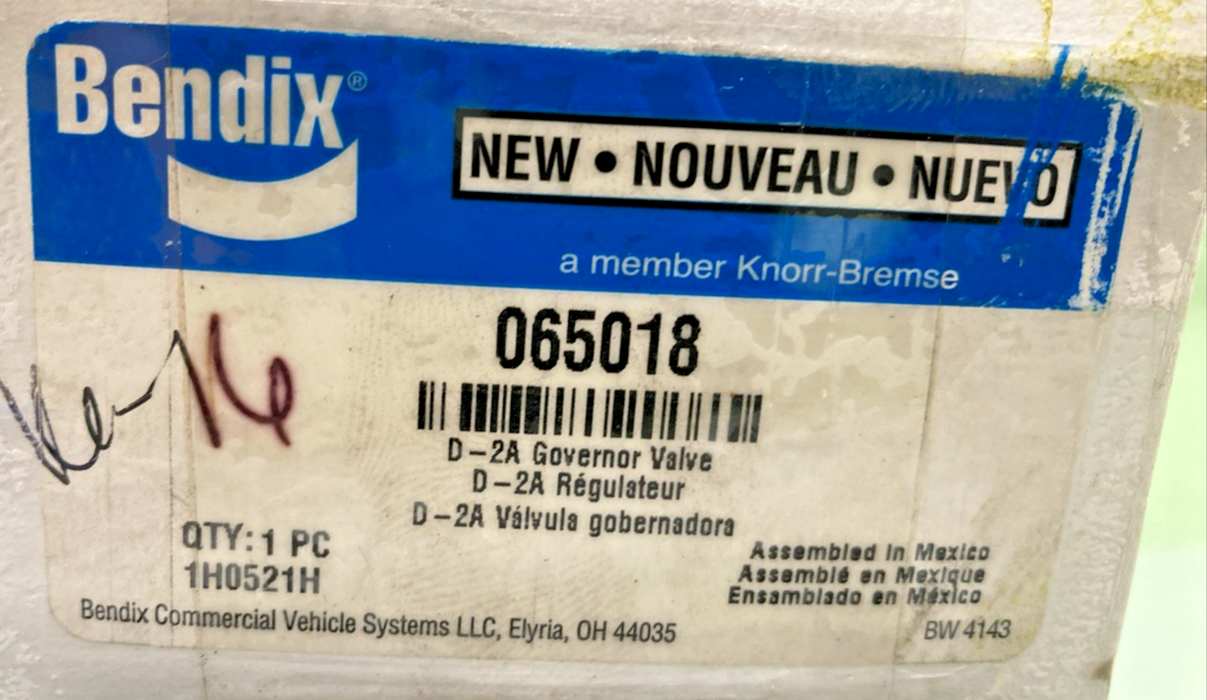 New Genuine Bendix 065018 Governor Valve - 1/8"-27 NPT, Non-Adjustable