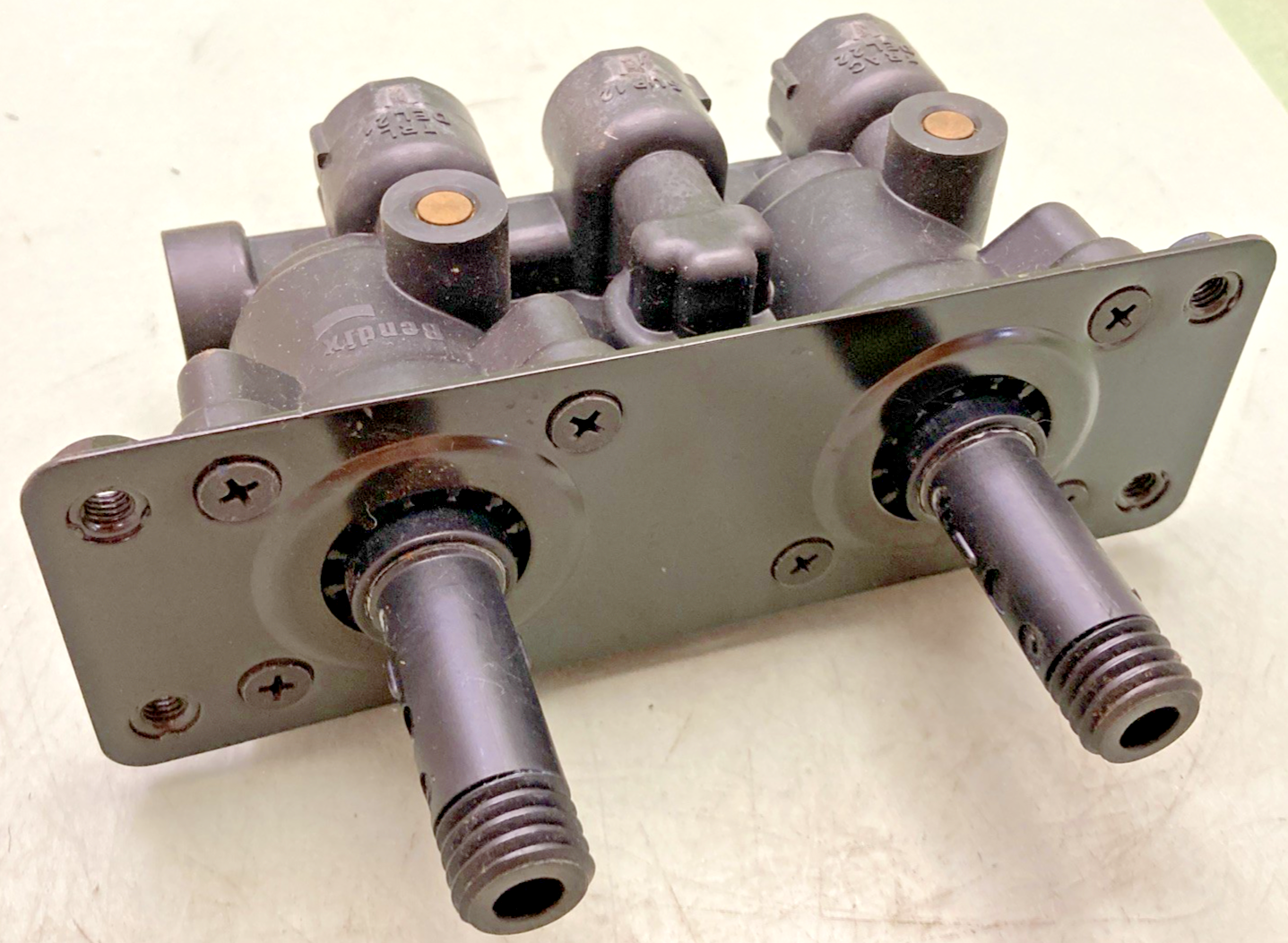 New Genuine Bendix K173628 Dash Valve