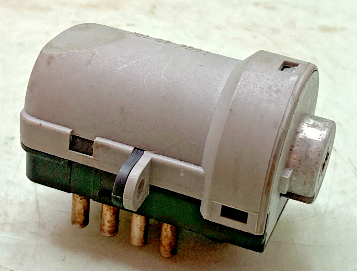 New Genuine Volvo 8159904 Multi-Purpose Switch