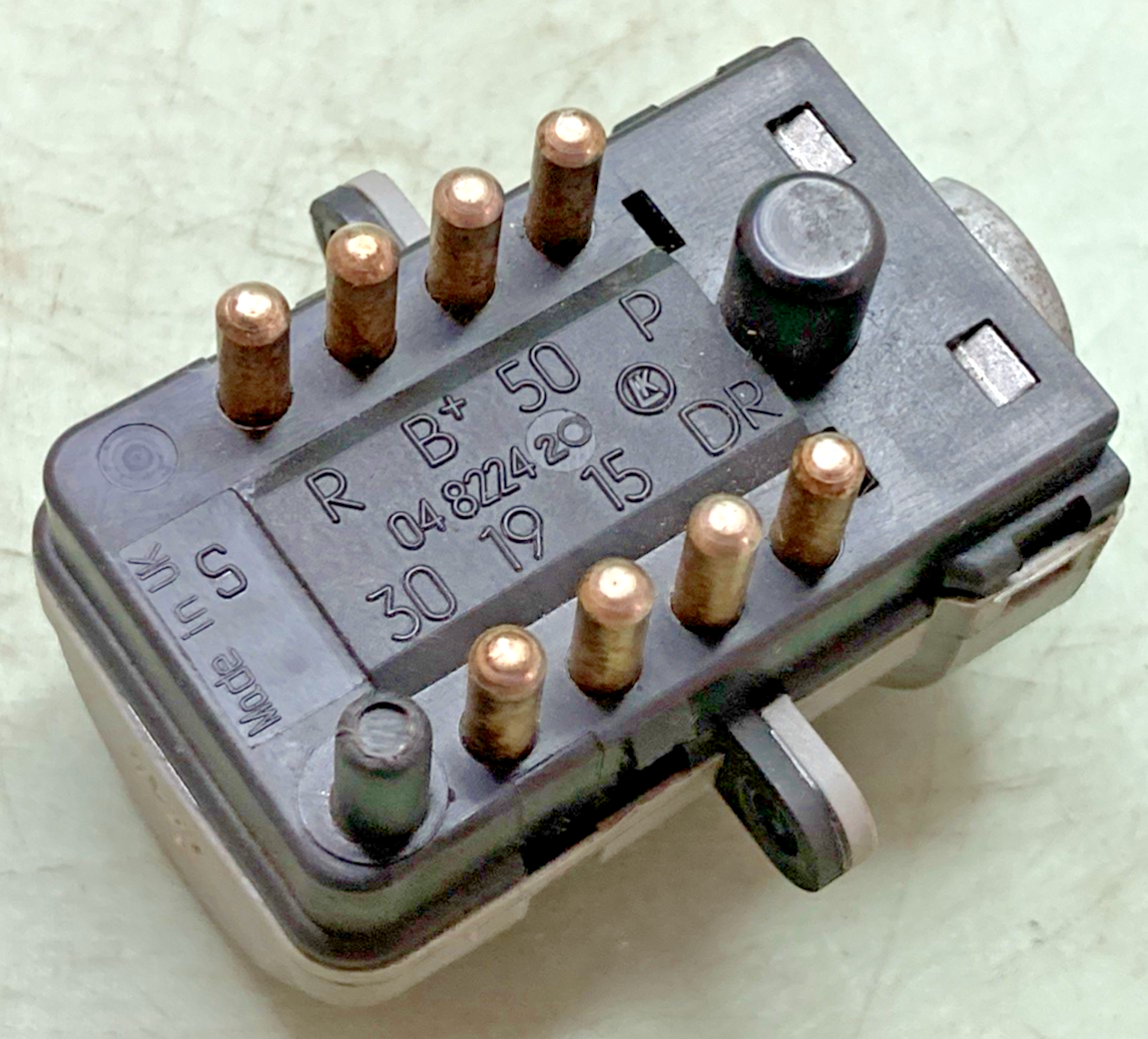 New Genuine Volvo 8159904 Multi-Purpose Switch