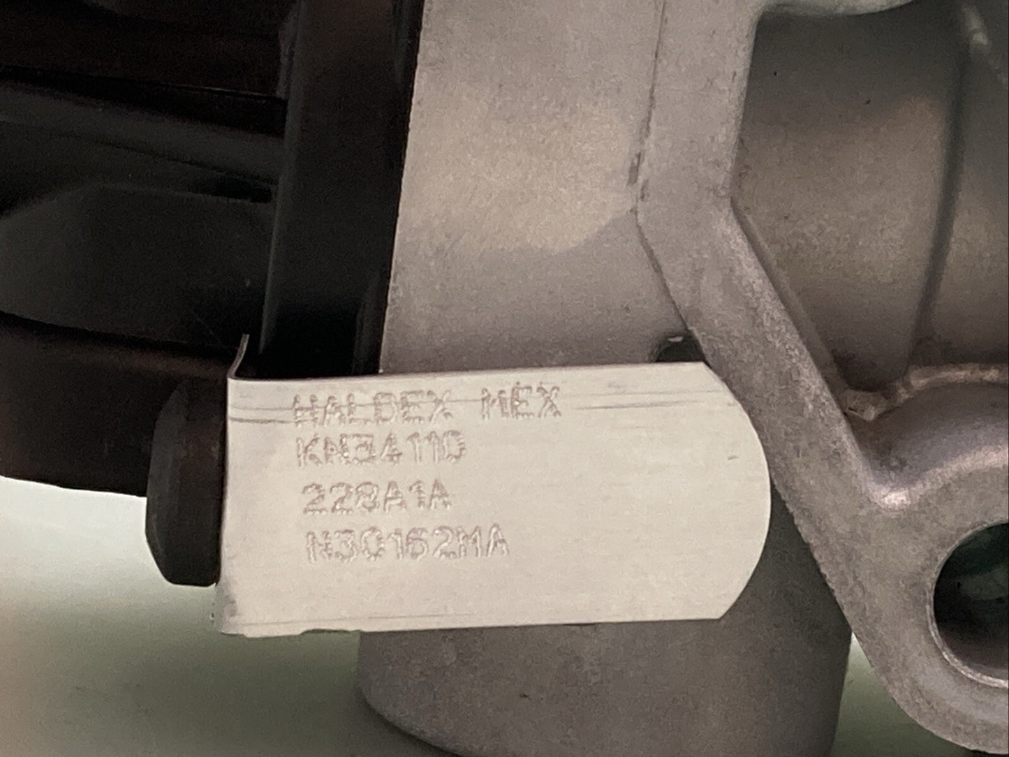 New Genuine Haldex KN34110 Tractor Protection Valve