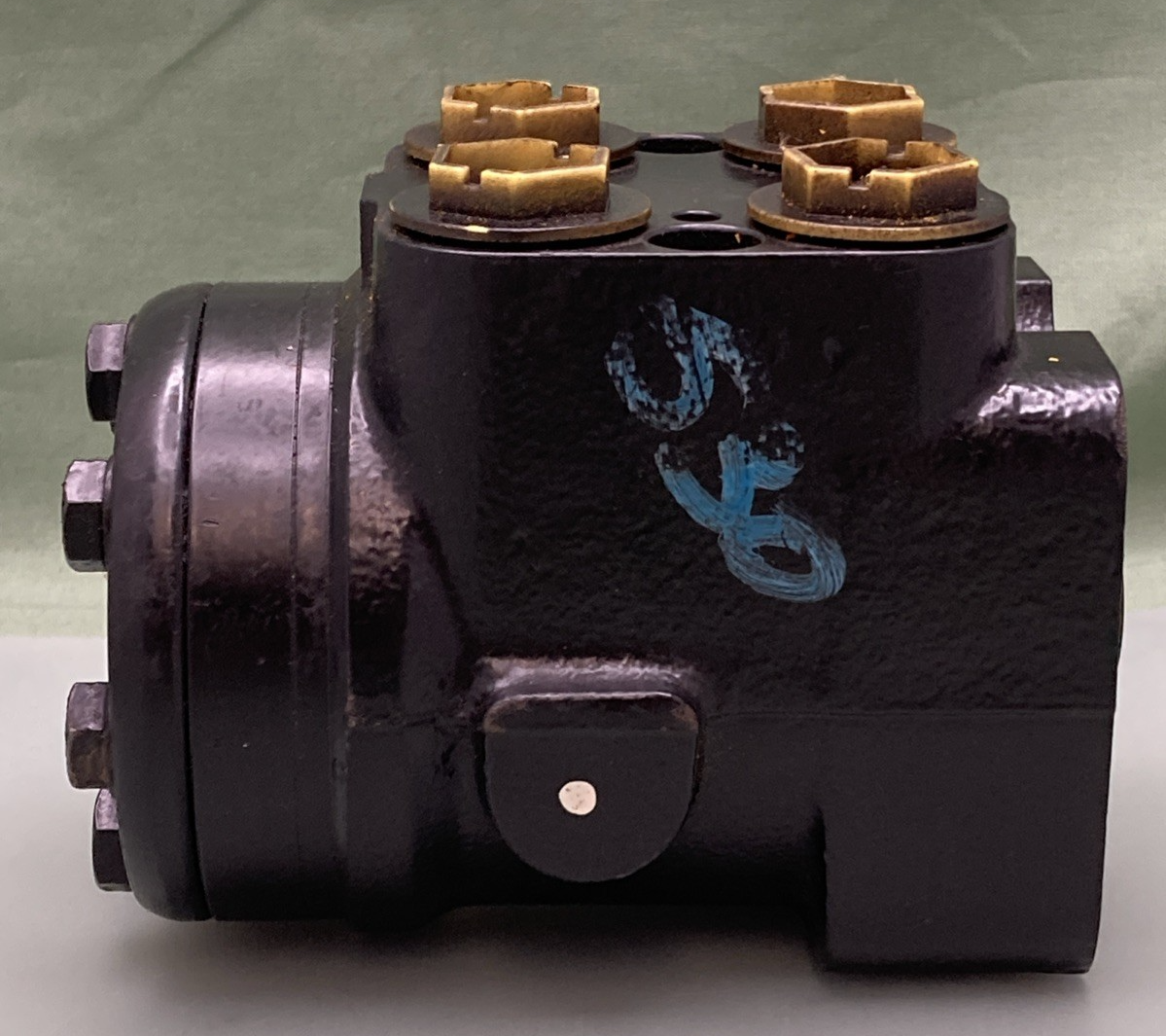 New Genuine Danfoss 150N2088 Hydraulic Motor - Steer Orbitrol