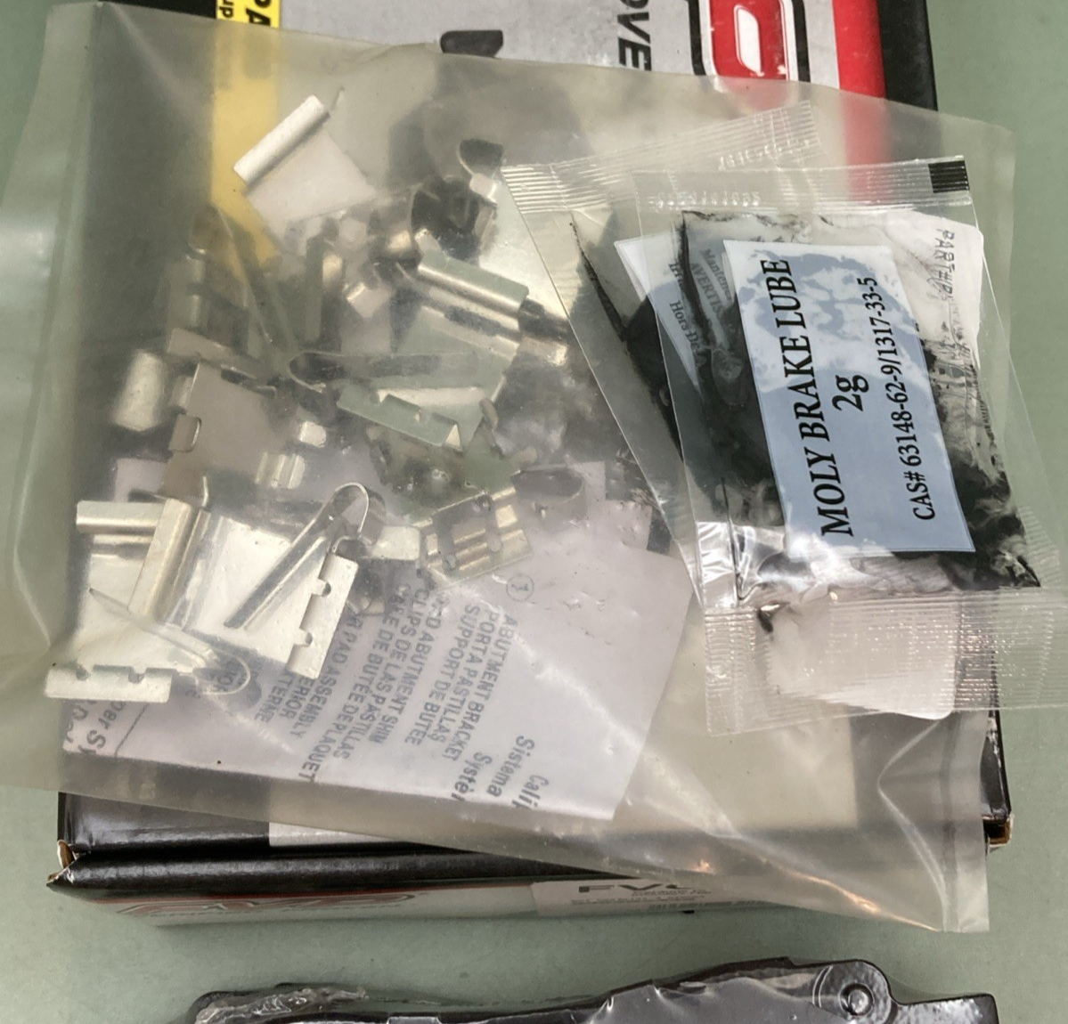 New Genuine FVP FVC2439 Ceramic Disc Brake Pad Set