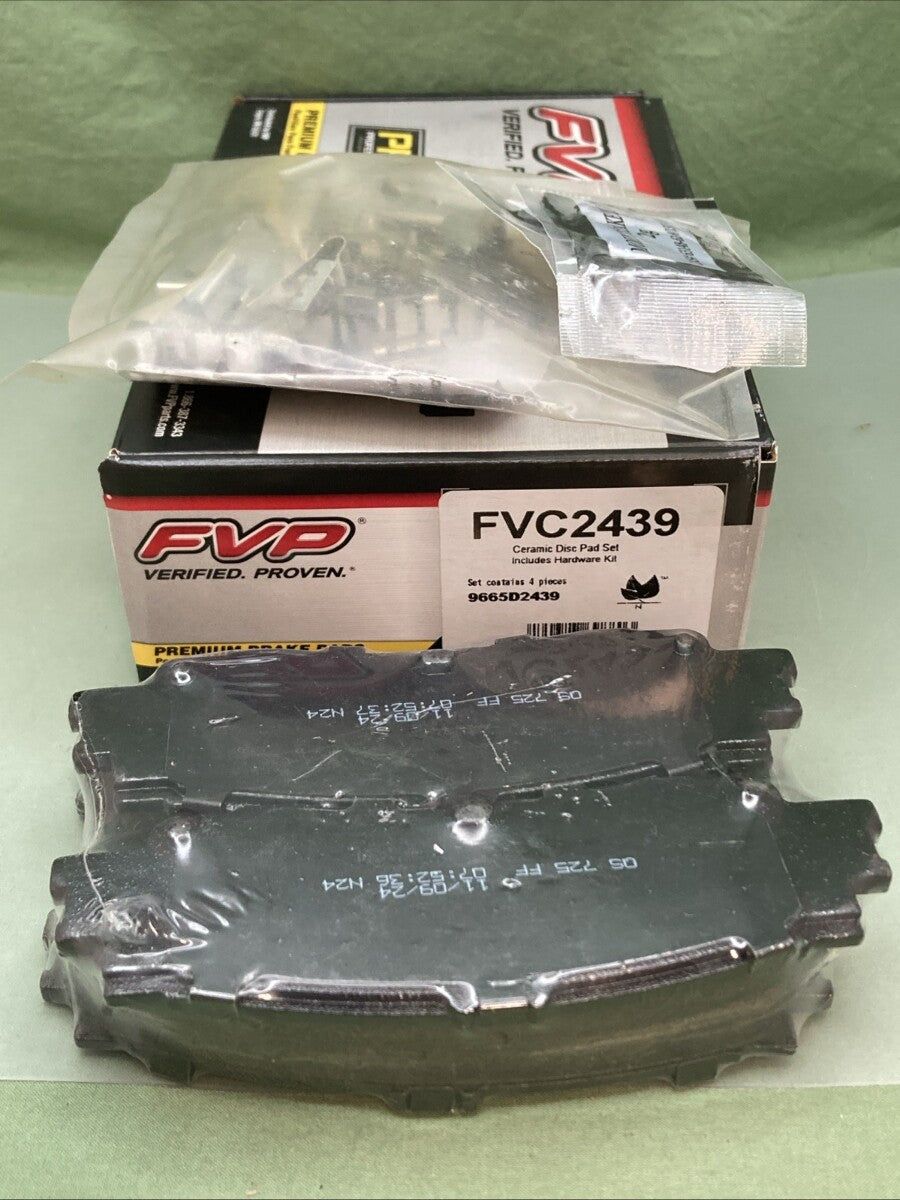 New Genuine FVP FVC2439 Ceramic Disc Brake Pad Set