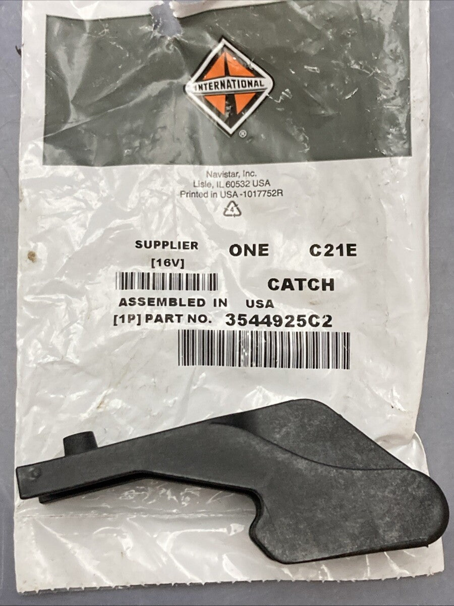 New Genuine International 3544925C2 Hood Latch Catch