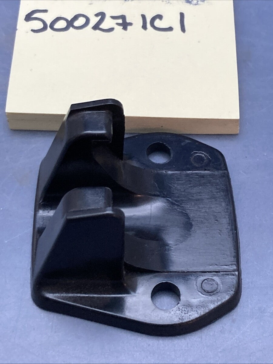New Replaces International 500271C1 Hood Catch