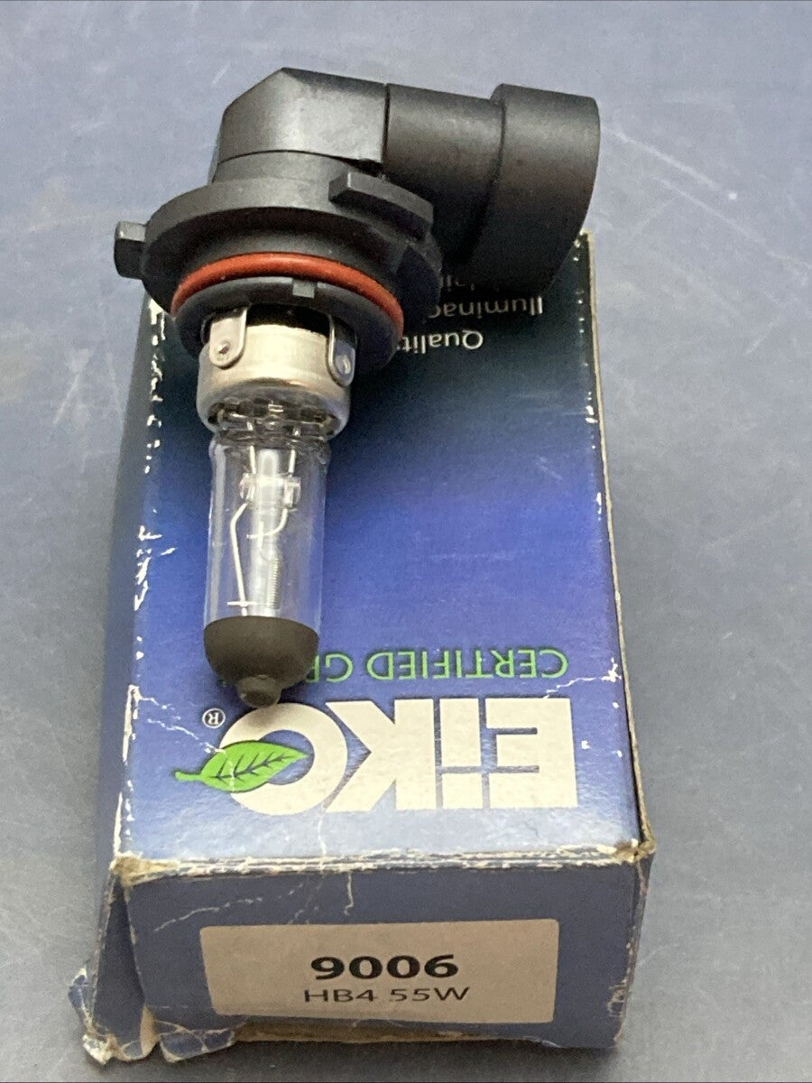 New Genuine Eiko 9006 Low Beam Lamp Bulb 12.8V 55W