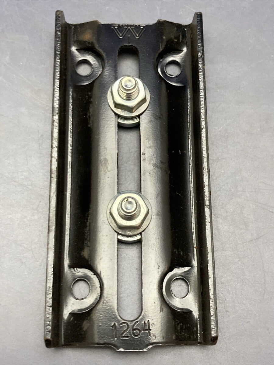 New Genuine Diamond 1264 Whiting Style Top Closure Base w/Nuts & Bolts