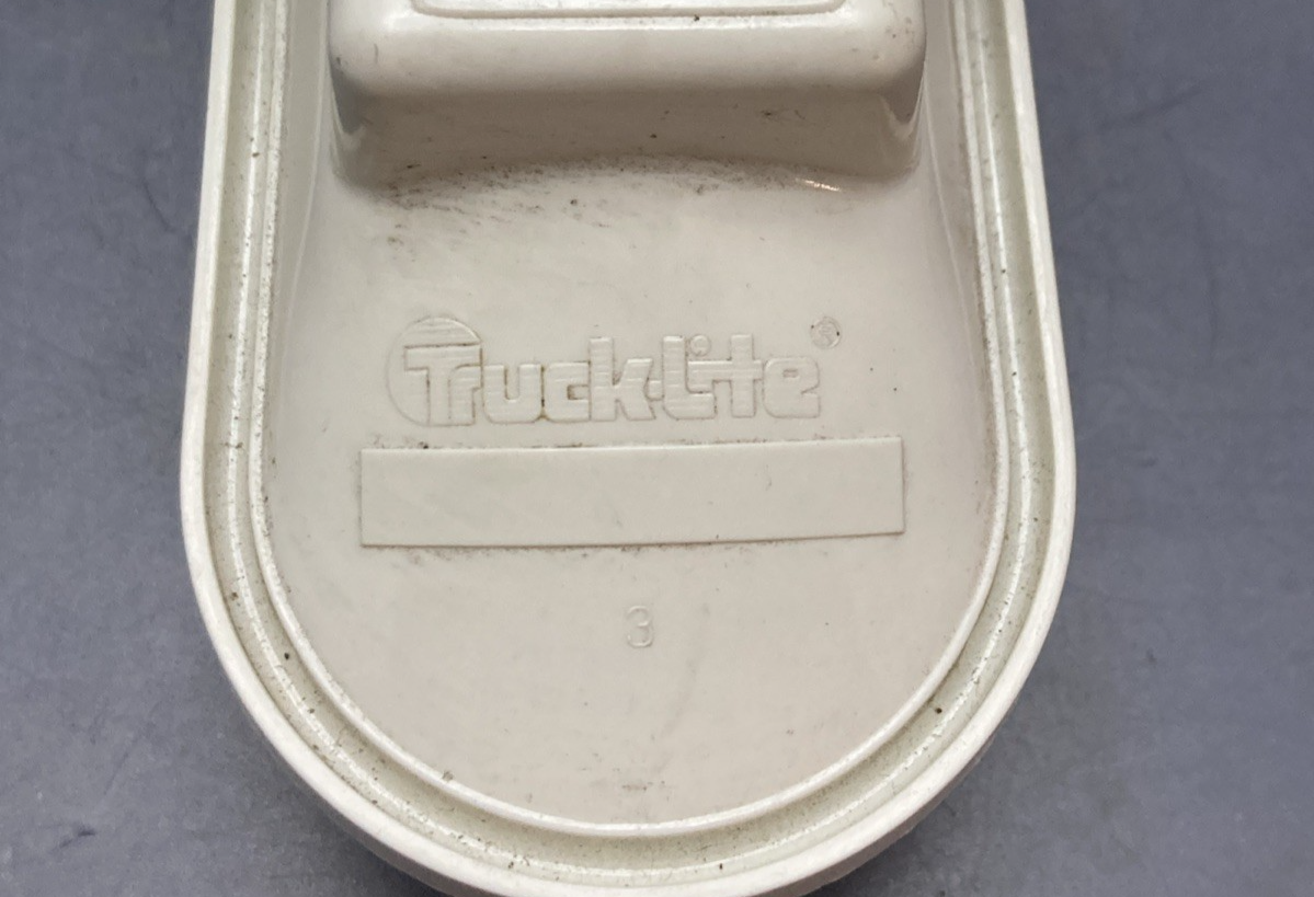 Genuine Truck-Lite Model 60 Clear Light