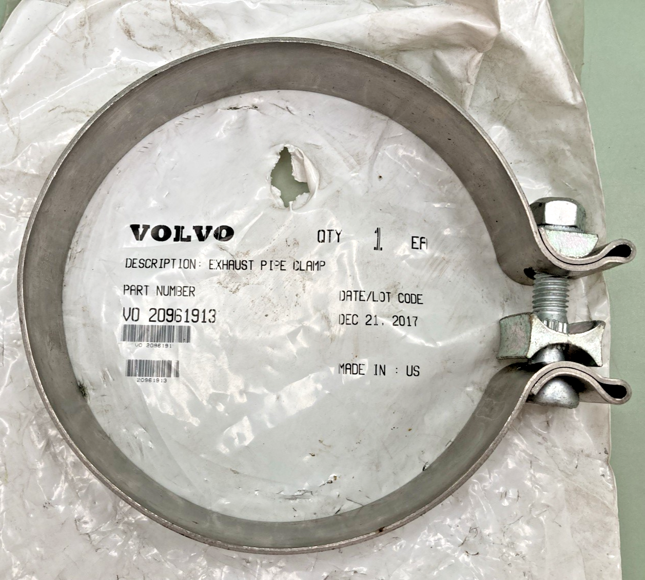 New Genuine Volvo 20961913 Exhaust Clamp