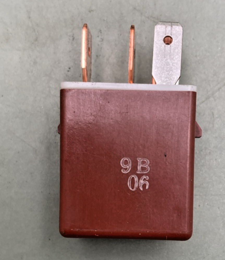 New Genuine Toyota 80987-76002-71 Relay 12V