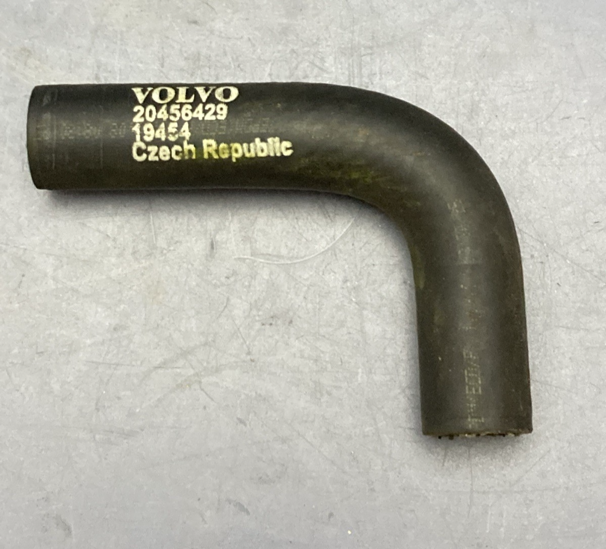 New Genuine Volvo 20456429 Hose