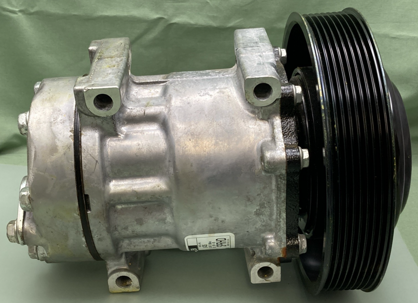 New Genuine Sanden U4326 AC Compressor