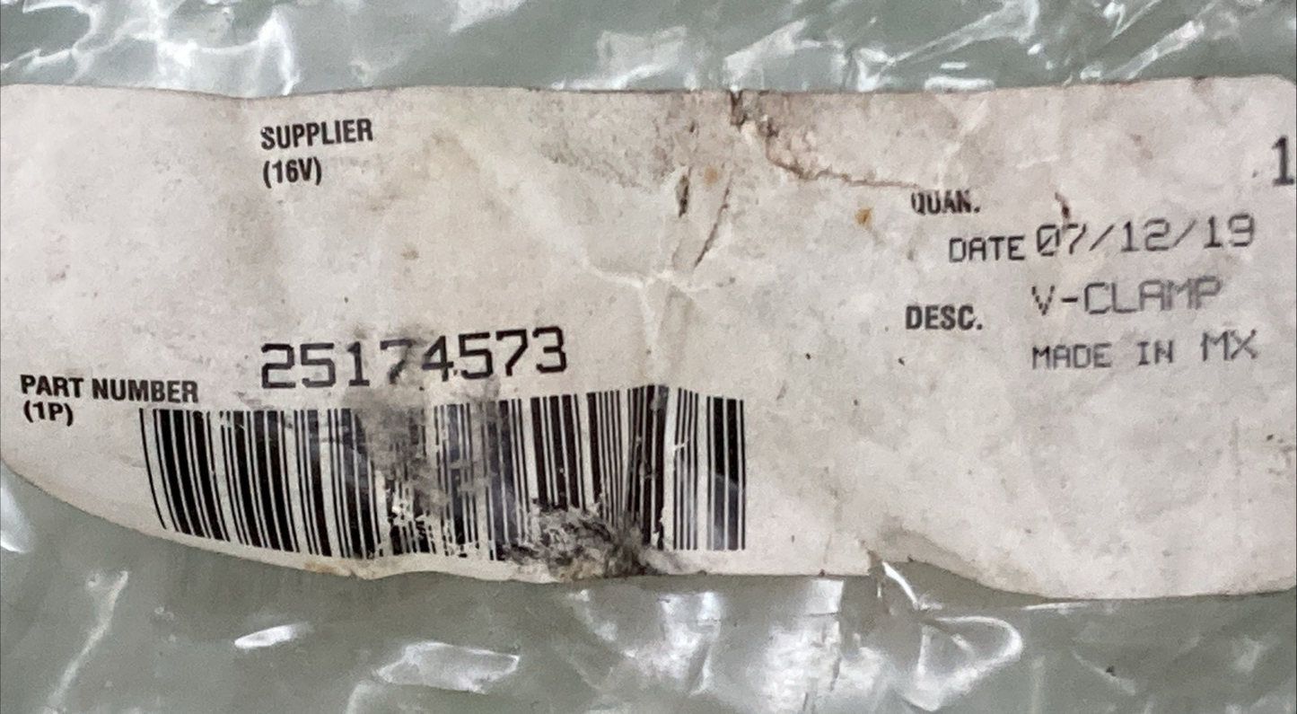 New Genuine Mack 25174573 Hose V-Clamp