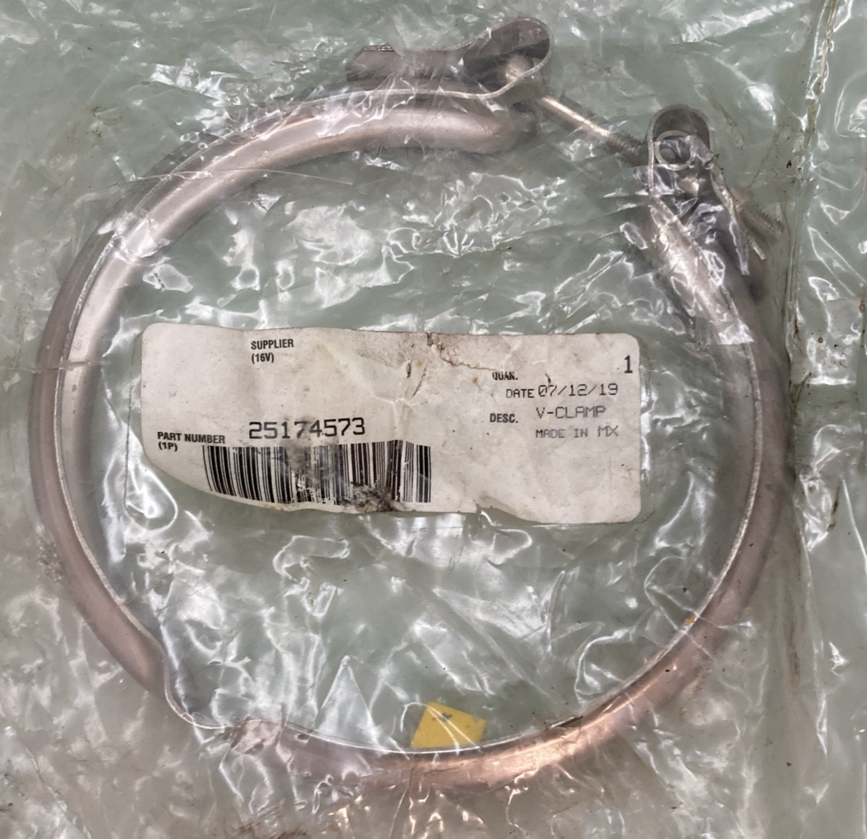 New Genuine Mack 25174573 Hose V-Clamp