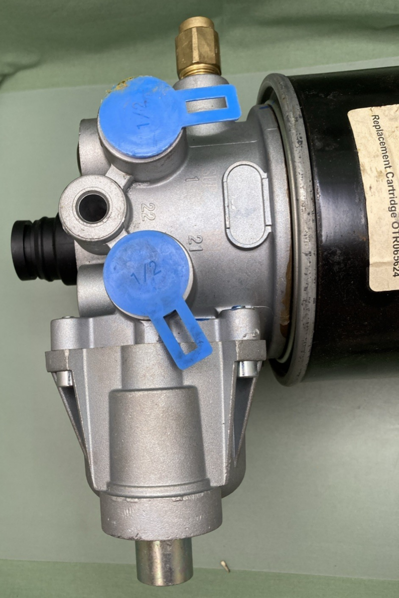 New Genuine OTR OTR955205 New Air Dryer - 12V, 1200 Model