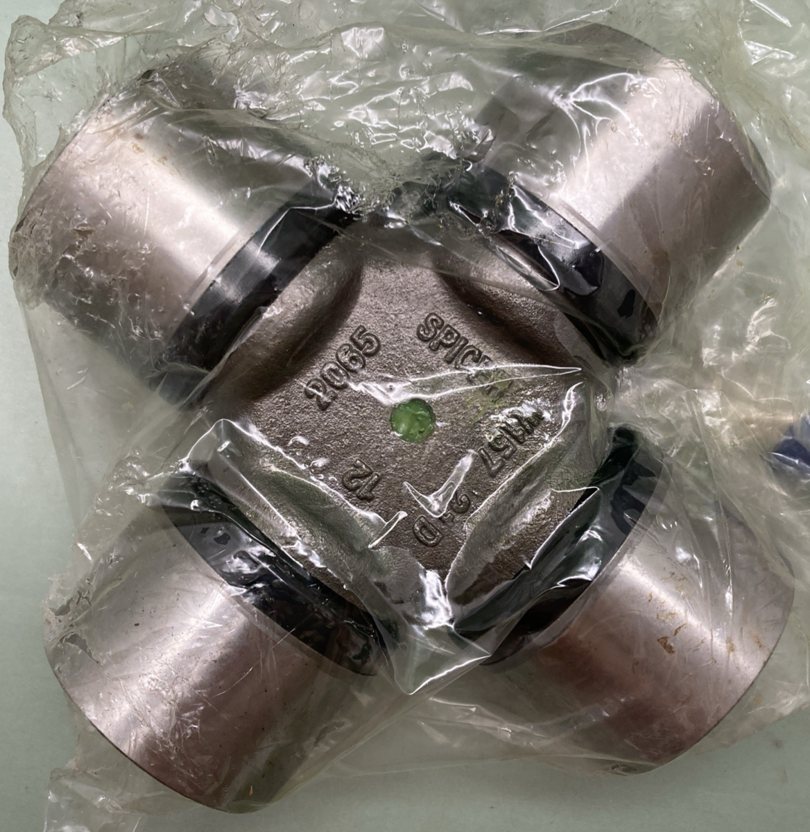 New Genuine Spicer SPL350X Greaseable Universal Joint