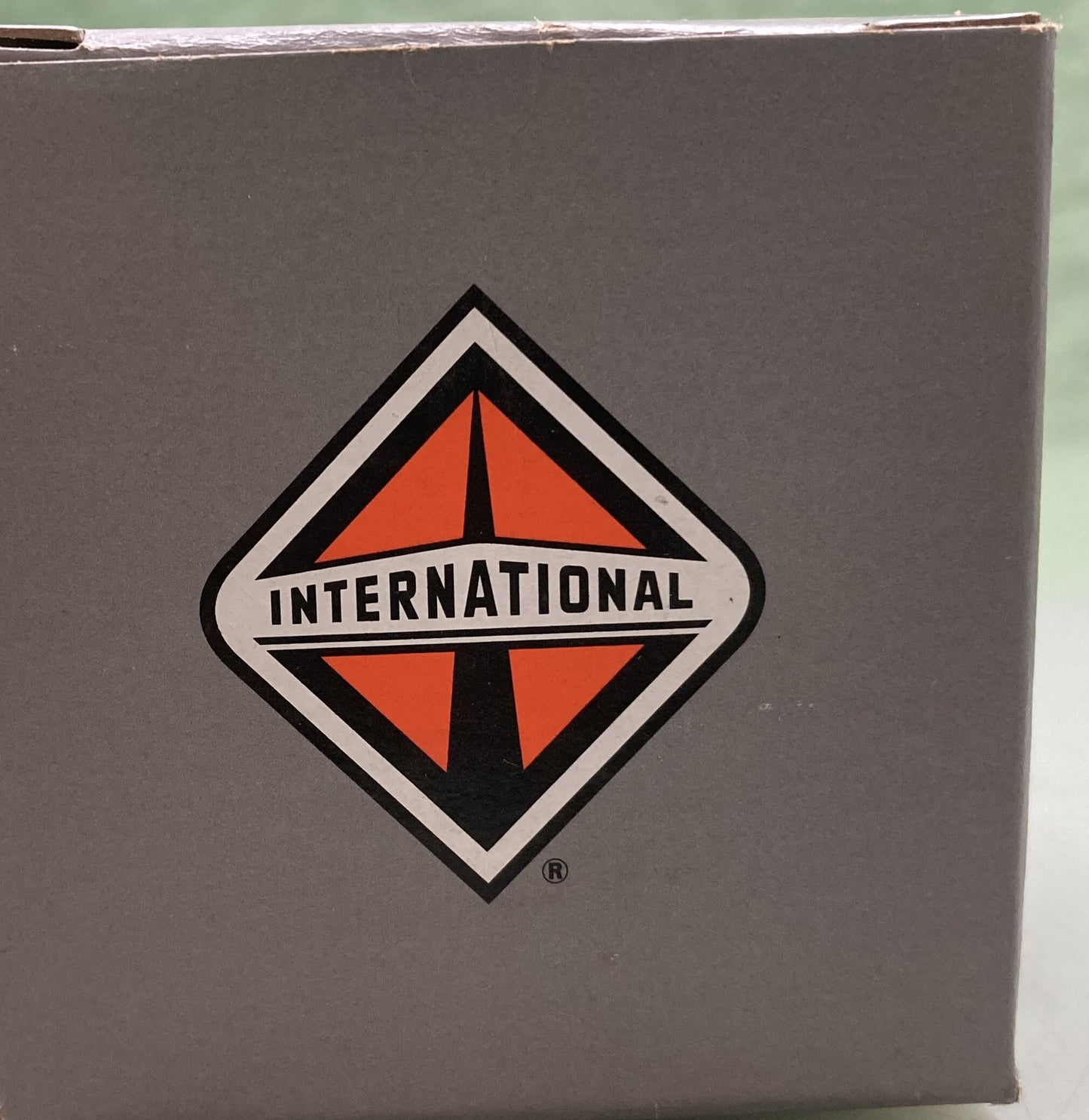 New Genuine International 500383C91 Housing Assy Lighter