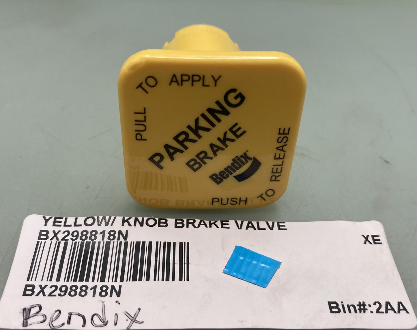 New Genuine Bendix BX298818N Yellow, Knob Brake Valve