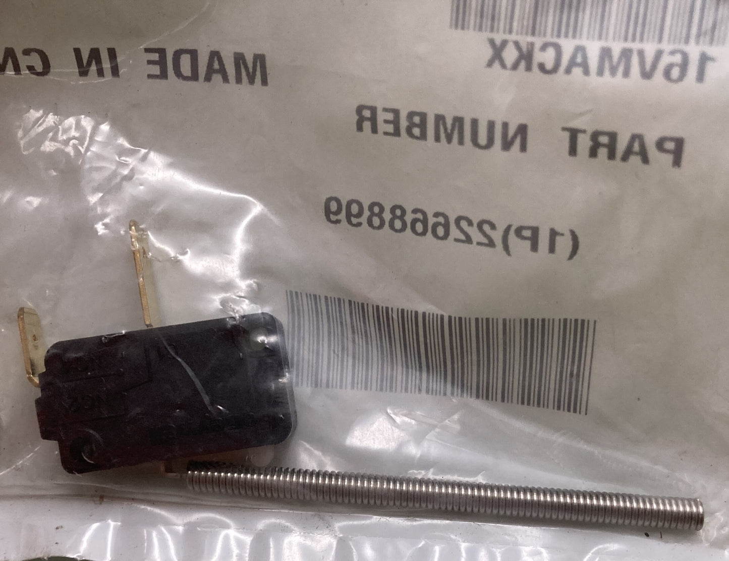 New Genuine Volvo 22668899 Switch