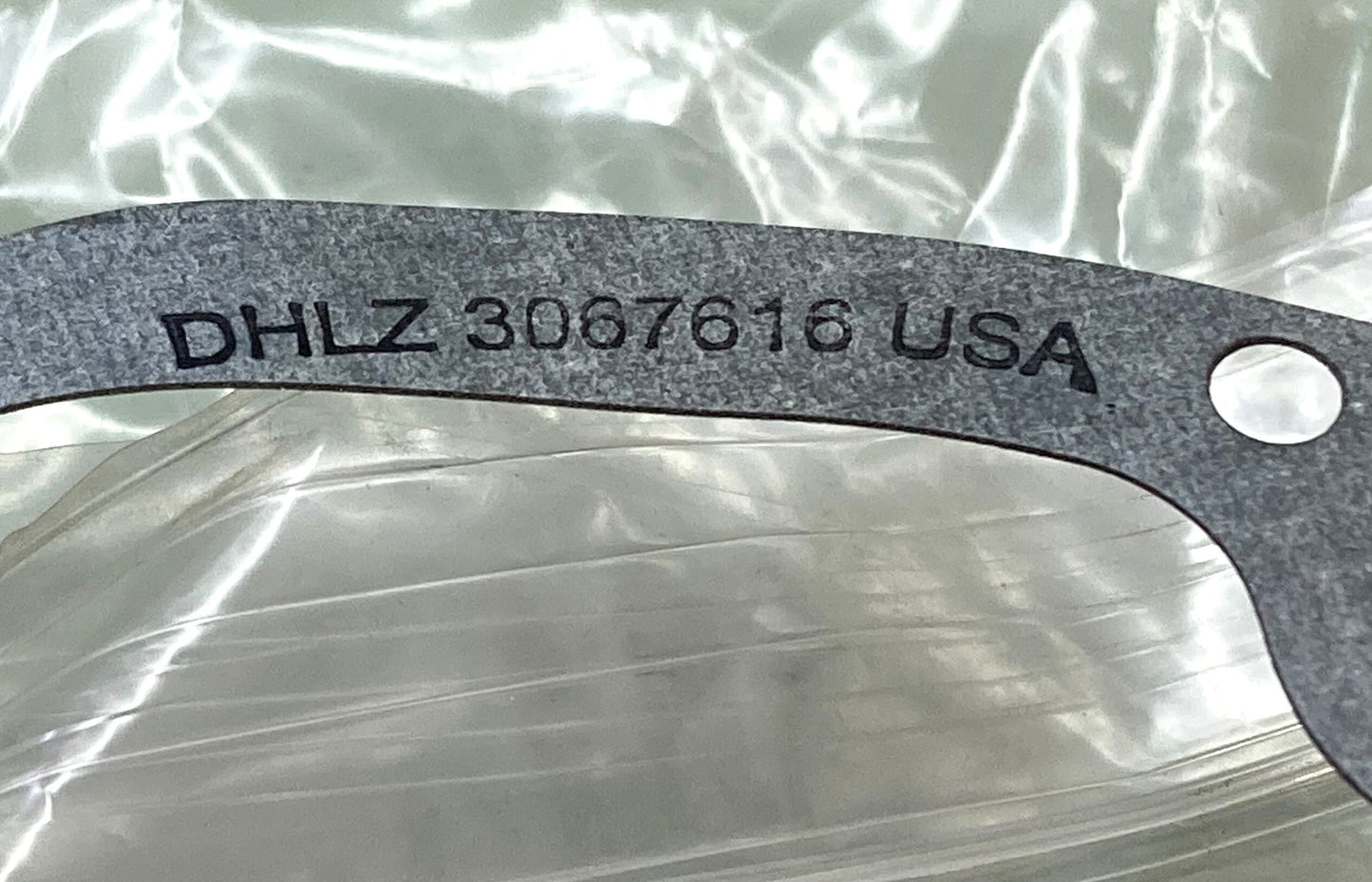 New Genuine Cummins 3067616 Gasket