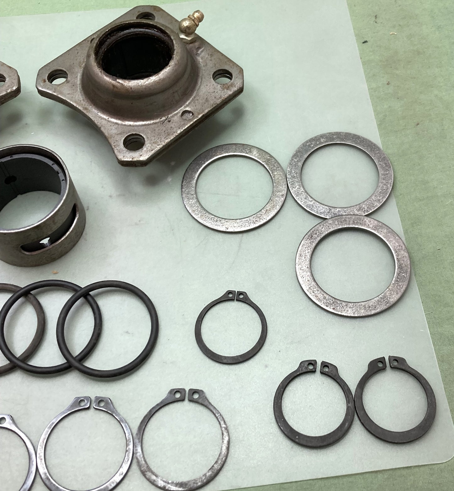 Genuine Eculid E-3520A Camshaft Repair Kit Incomplete Kit