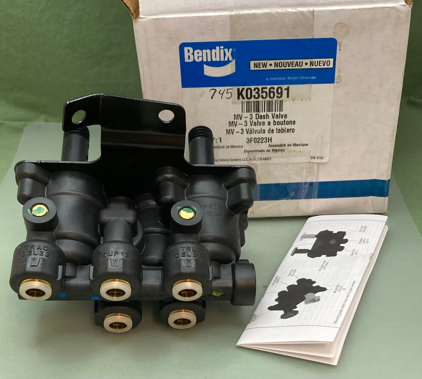 New Genuine Bendix K035691 MV3 DASH VALVE