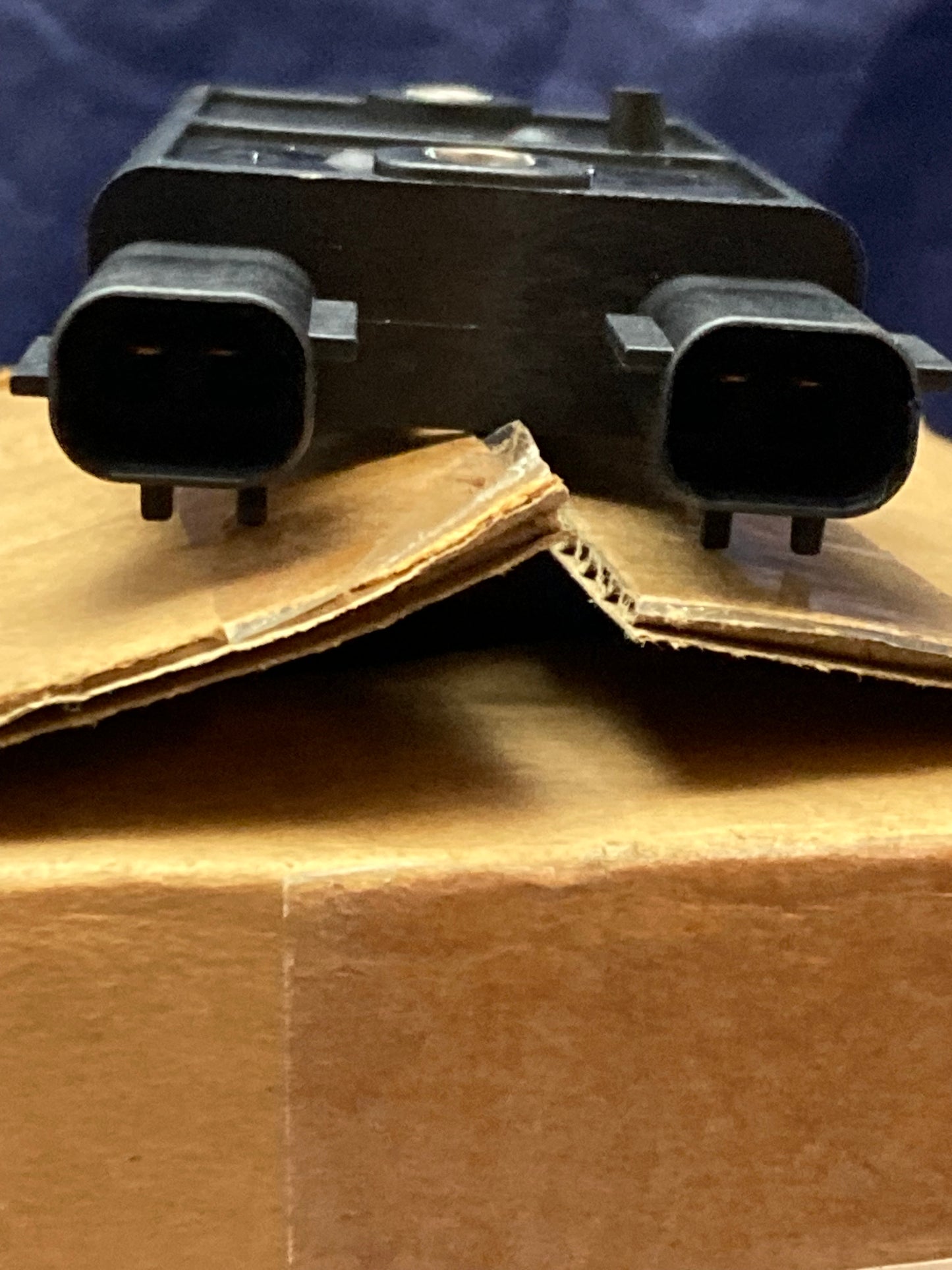 Cummins 2888228 DPF Temp Sensor Junction Box Module New Genuine