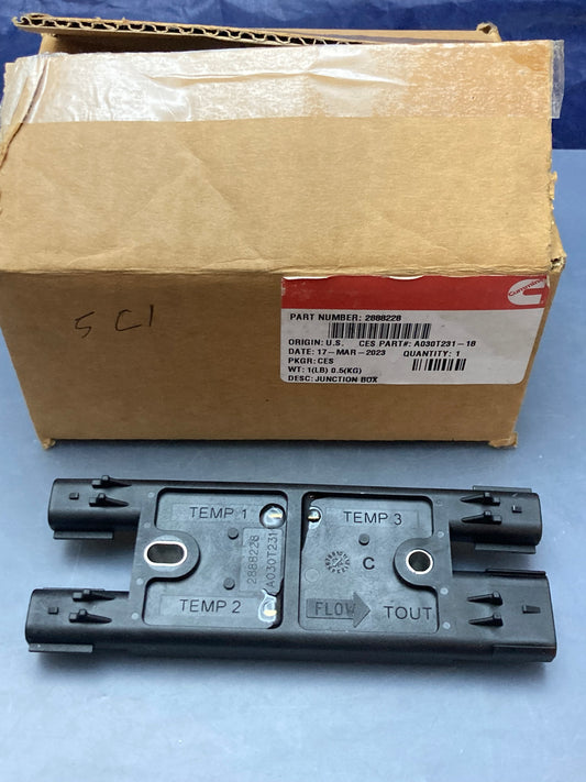 Cummins 2888228 DPF Temp Sensor Junction Box Module New Genuine