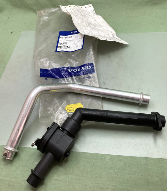 New Genuine Volvo 85105606 Control Valve Kit Incomplete Kit