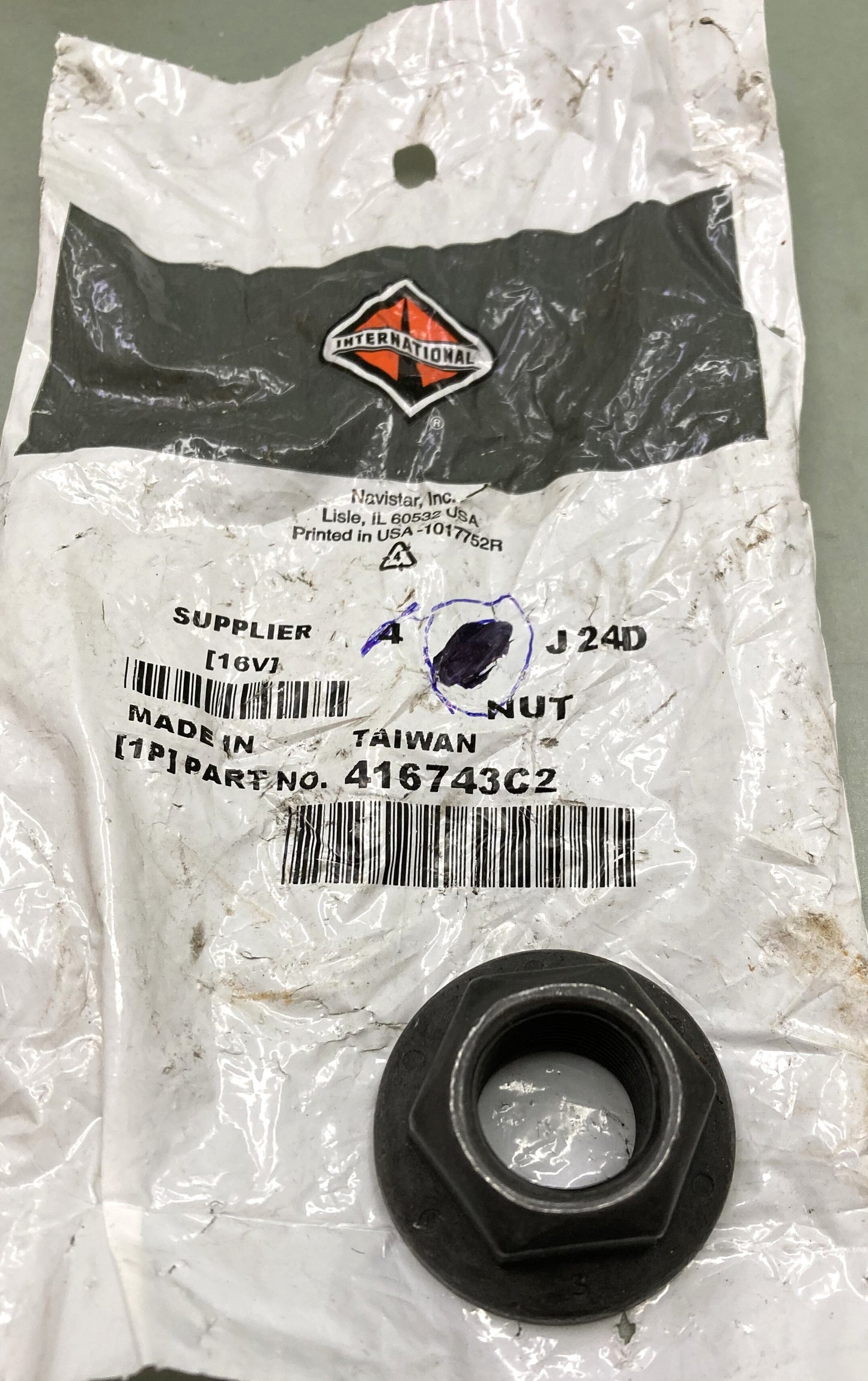 New Genuine International 416743C2 Nut