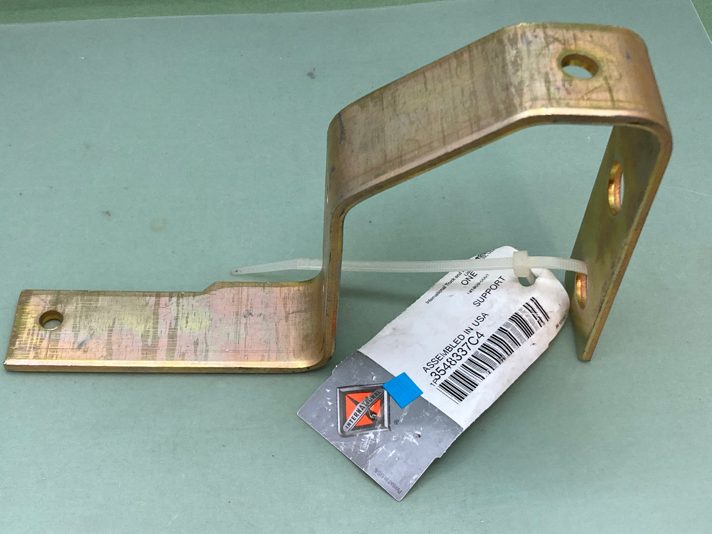 New Genuine International 3548337C4 Support Upper