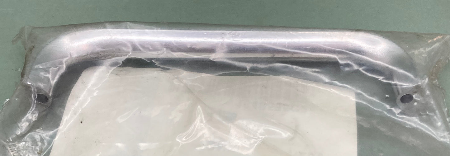 New Genuine International 1648595C2 HANDLE LUGGAGE DOOR OUTSIDE