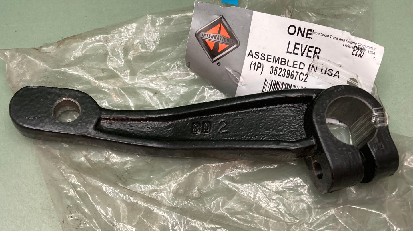 New Genuine International 3523967C2 LEVER CLUTCH RELEASE FORK SHAFT