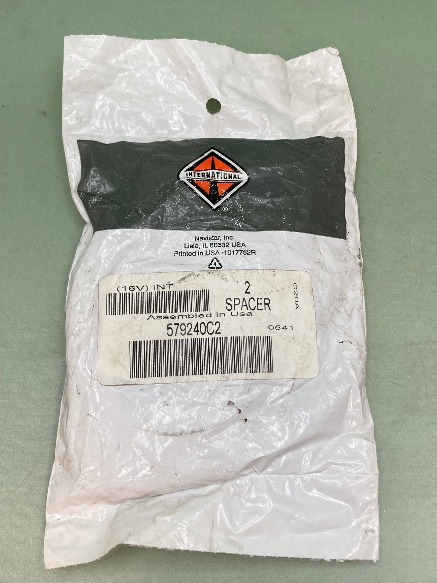 2 Pk New Genuine International 579240C2 Shock Absorber Spacer