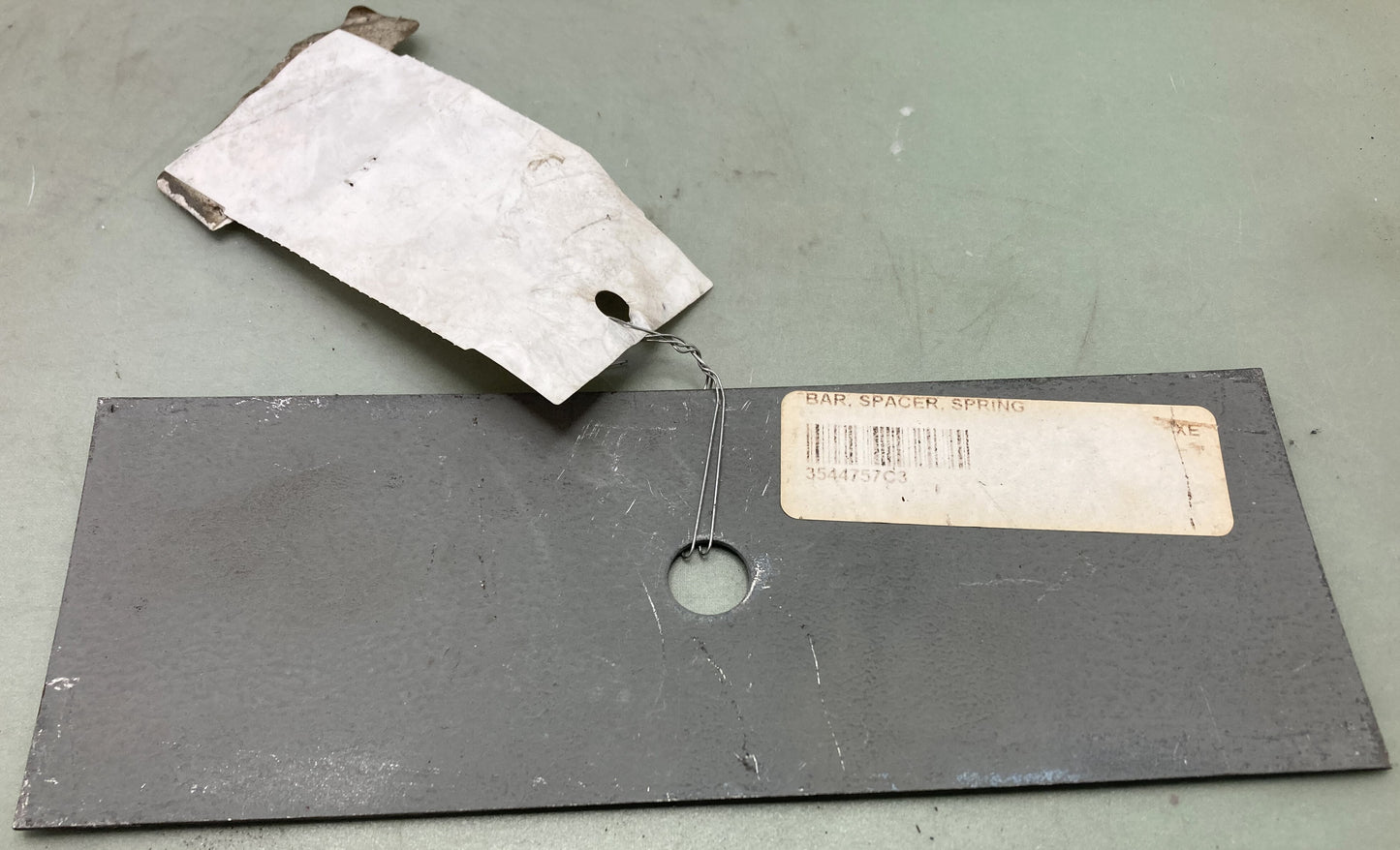 New Genuine International 3544757C3 Spacer