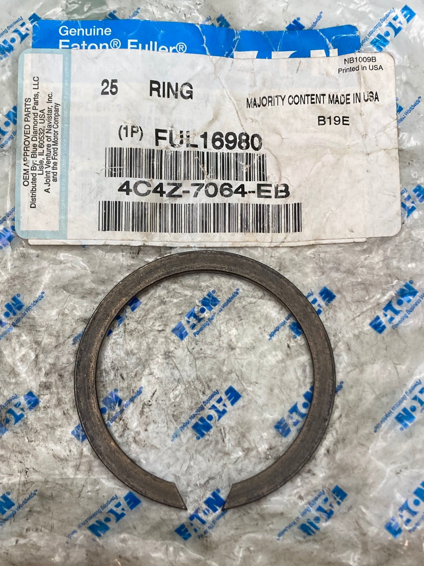 New Genuine Eaton 16980 Snap Ring