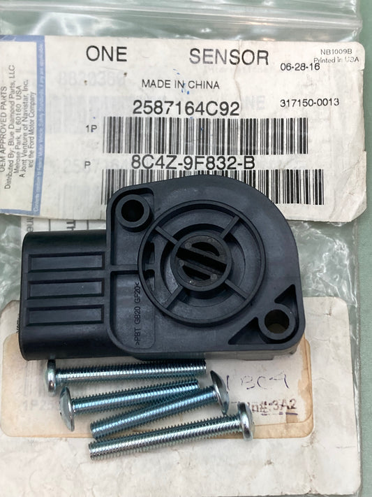 New Genuine International 2587164C92 Accelerator Pedal Sensor