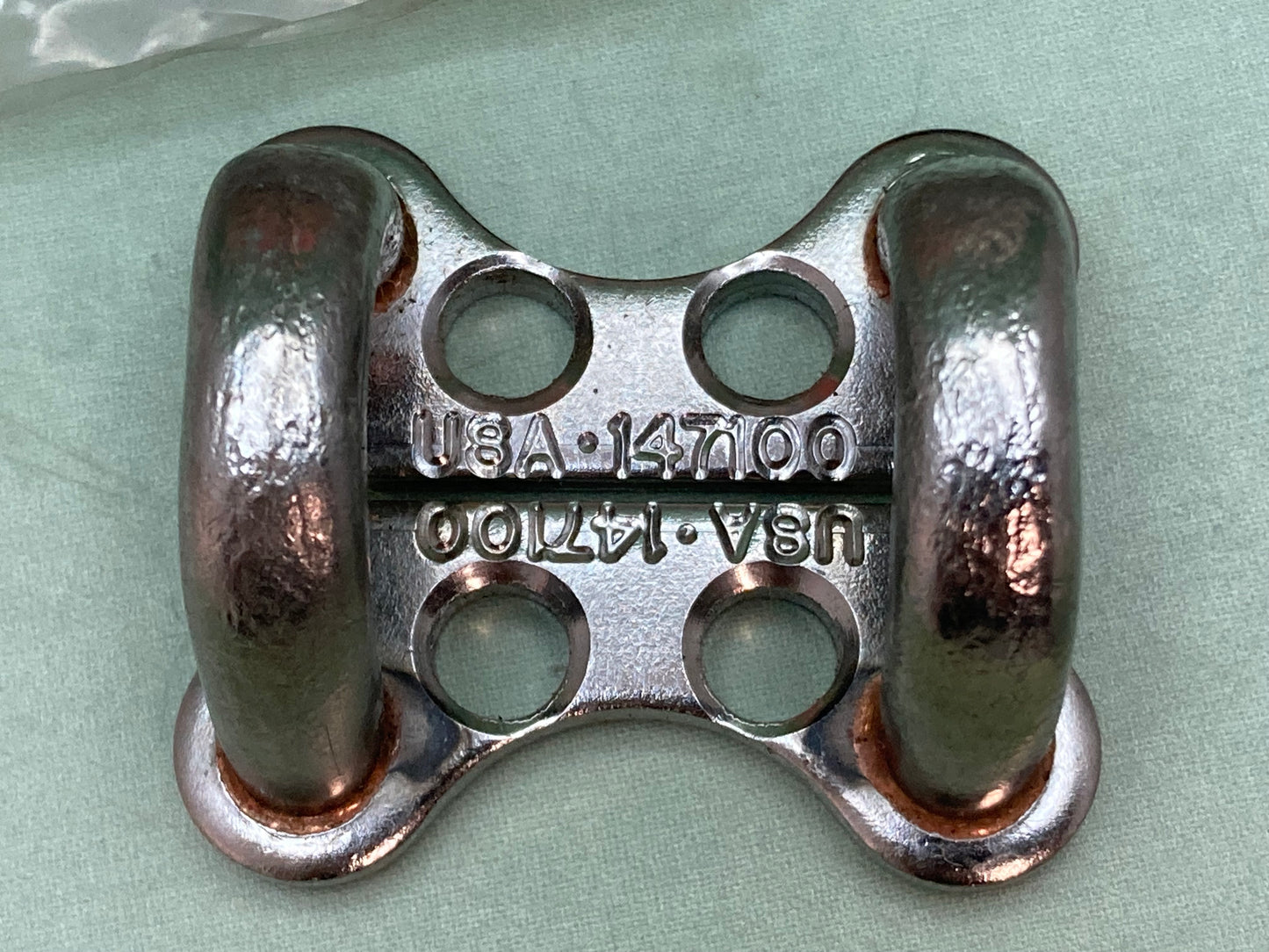 New Genuine Cummins 147100 Fuel Crossover Connection