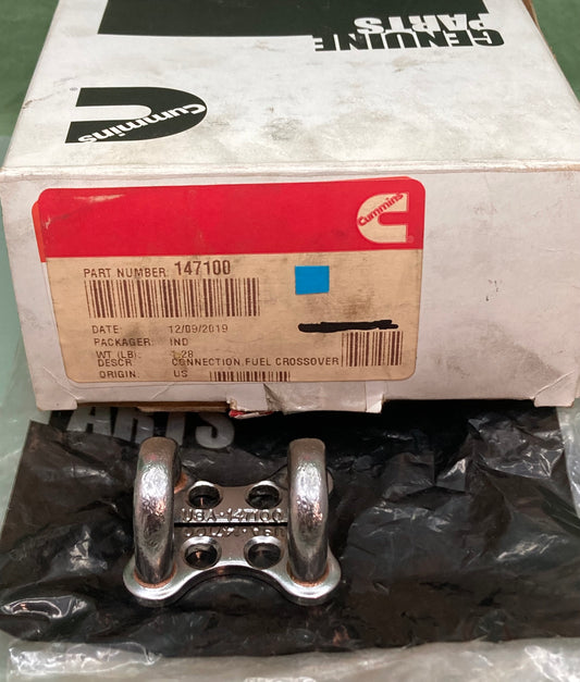New Genuine Cummins 147100 Fuel Crossover Connection