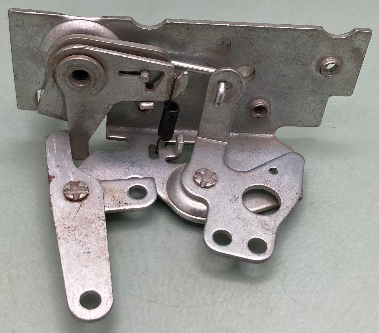 New Replaces Cummins 578066C2 Latch, Door, Inside Right