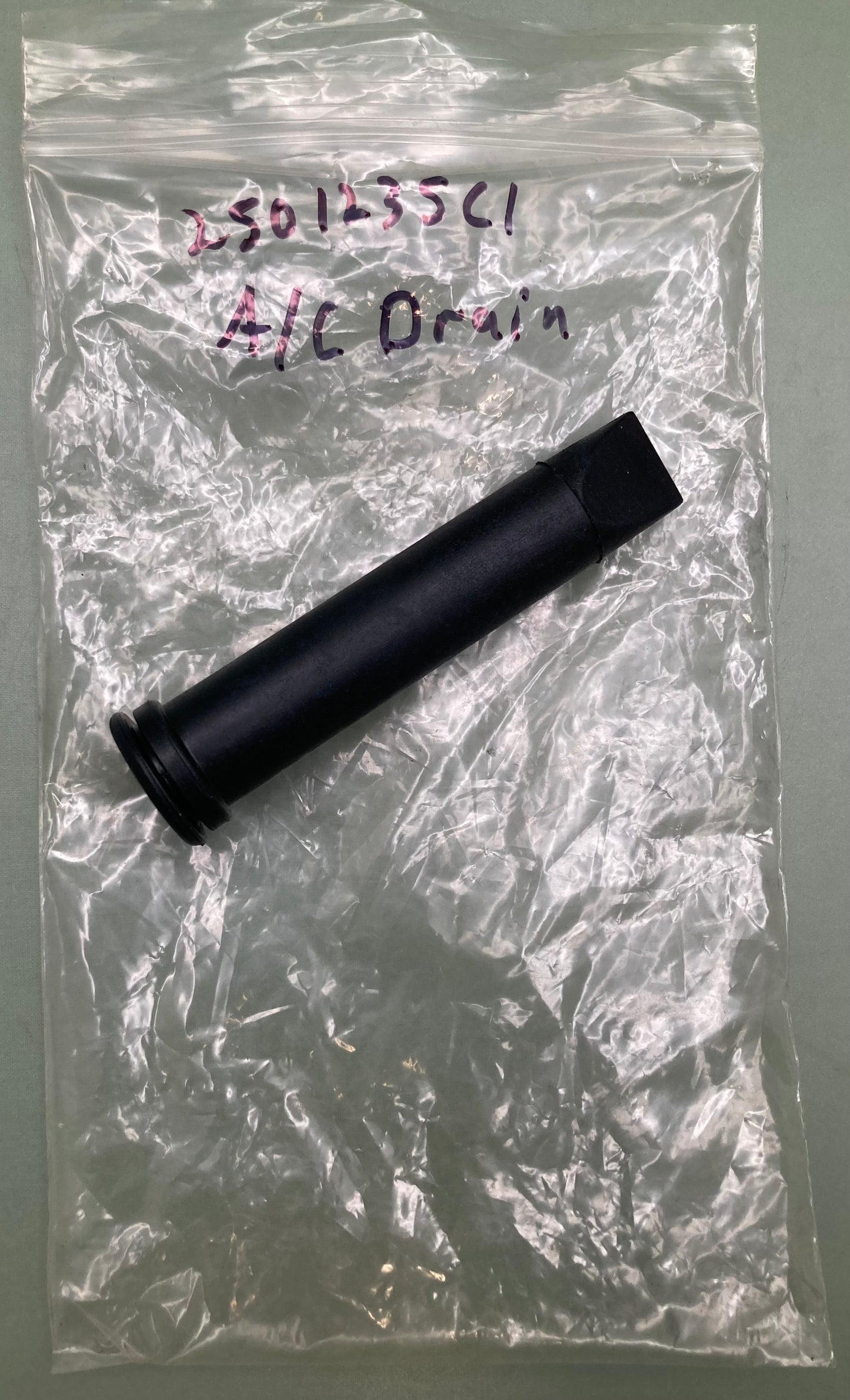 New Replaces International 2501235C1 HVAC Heater Core Tube