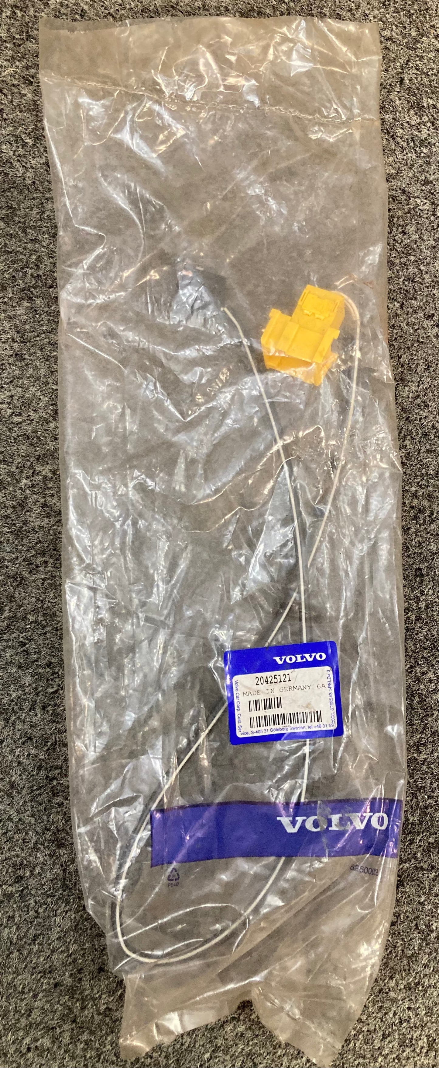 New Genuine Volvo 20425121 Microswitch
