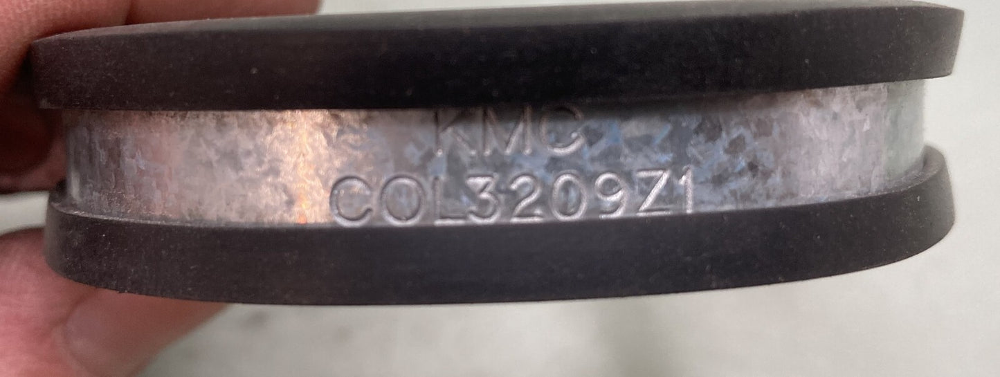 QTY 4 New KMC COL3209Z1 Steel Loop Hose Clamp Rubber Cushioned 2" ID 1/2"