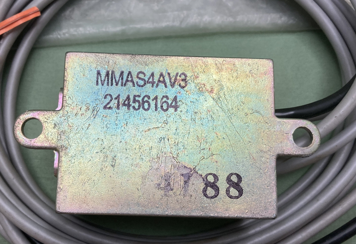 New Genuine Volvo 21456164 Antenna